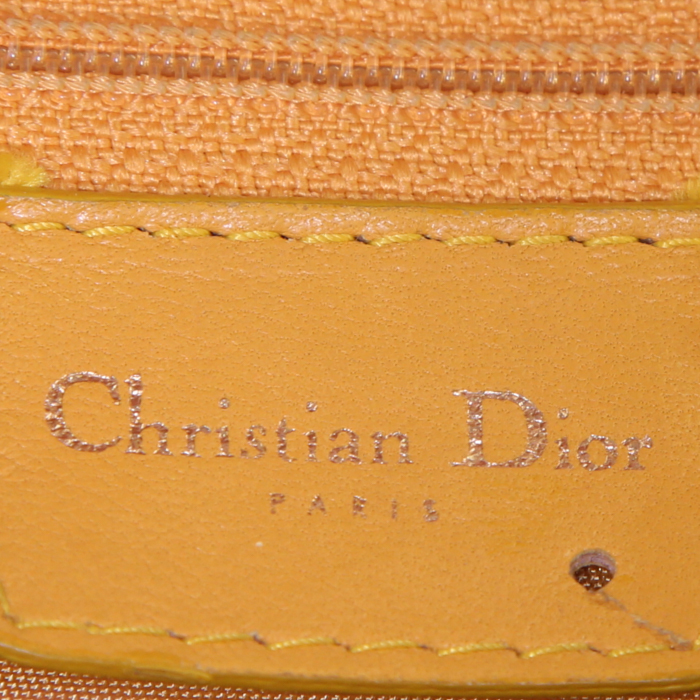 Bolso de mano Dior Saddle Bowler en lona roja y naranja y charol rojo - Detail D3