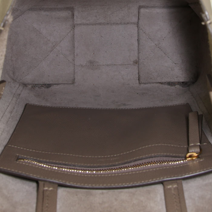 Celine Cabas small model shopping bag in beige grained leather - Detail D3