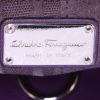 Salvatore Ferragamo Sofia shoulder bag in purple grained leather - Detail D4 thumbnail