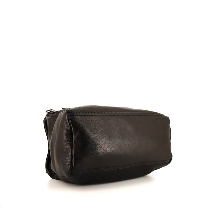 Givenchy Pandora medium model shoulder bag in black grained leather - Detail D5