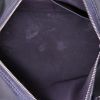 Sac à main Louis Vuitton Speedy 30 en cuir épi noir - Detail D2 thumbnail