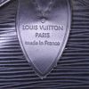 Bolso de mano Louis Vuitton Speedy 30 en cuero Epi negro - Detail D3 thumbnail