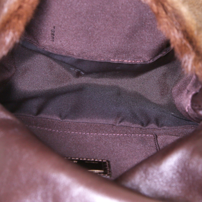 Bolso de mano Fendi  Big mama en piel sintética marrón y piel de pitón marrón - Detail D2