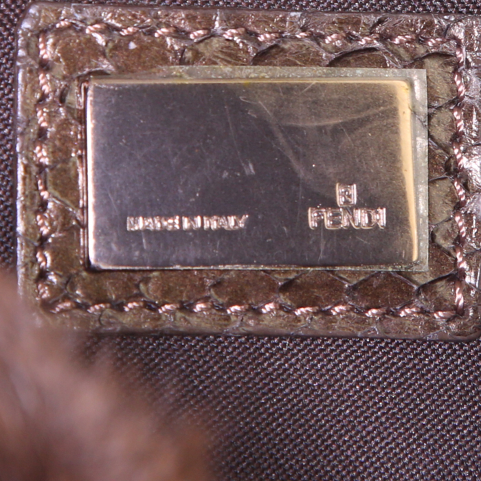 Bolso de mano Fendi  Big mama en piel sintética marrón y piel de pitón marrón - Detail D3