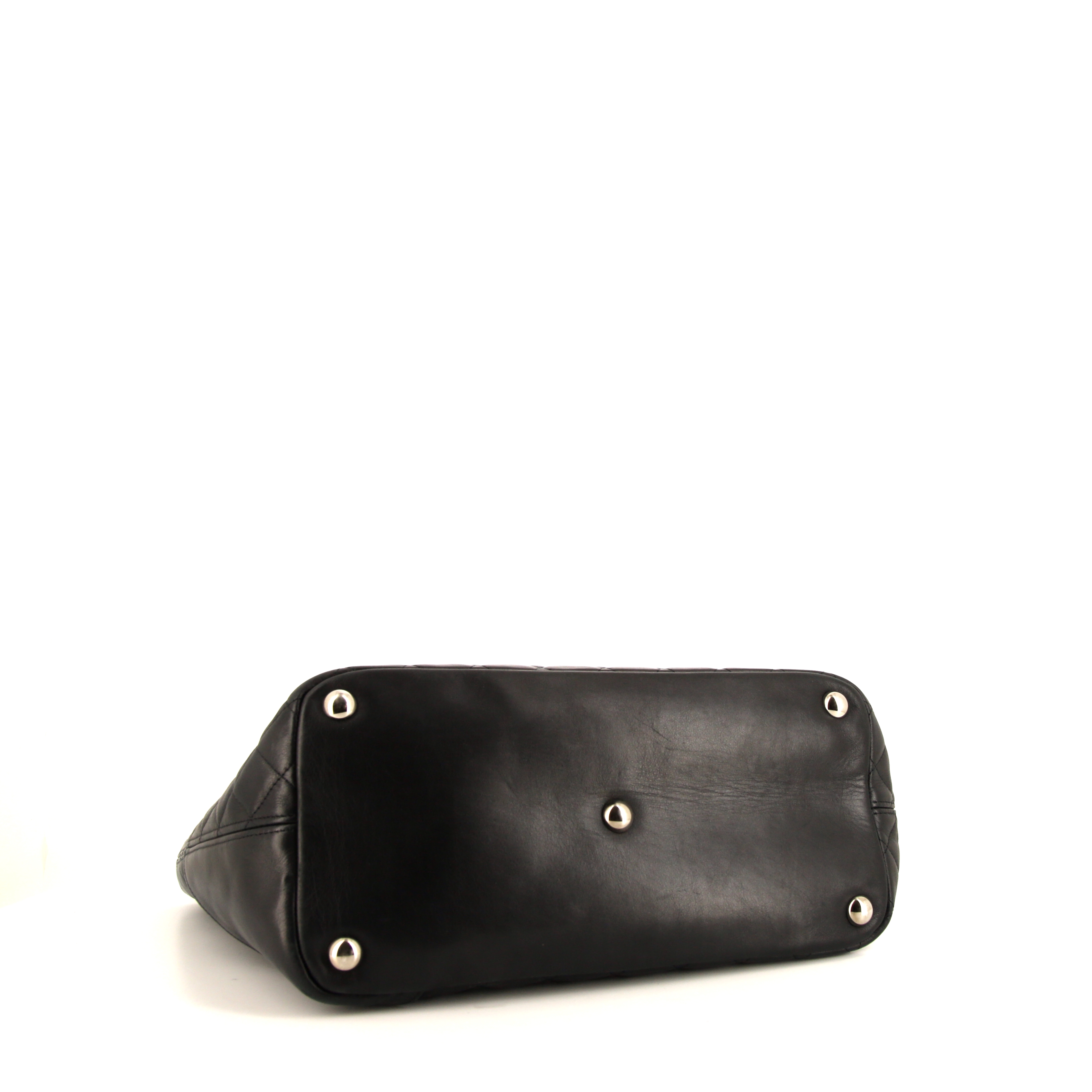 Shopping bag Chanel  Cambon in pelle trapuntata nera - Detail D4