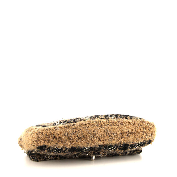 Sac à main Chanel Baguette en tweed beige noir et marron - Detail D5