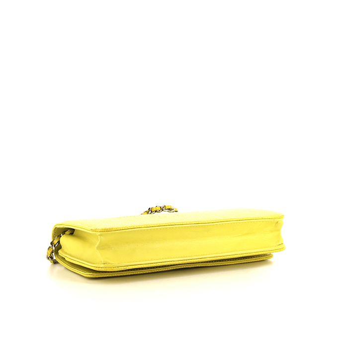 Chanel Wallet on Chain shoulder bag in yellow grained leather - Detail D4