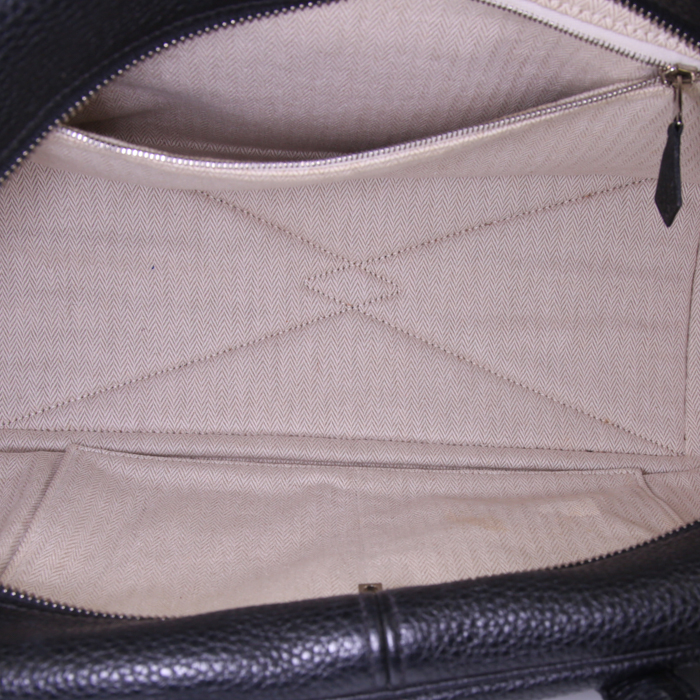 Hermes Victoria handbag in black togo leather - Detail D2