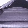 Bolso bandolera Chanel Wallet on Chain en cuero acolchado negro - Detail D2 thumbnail
