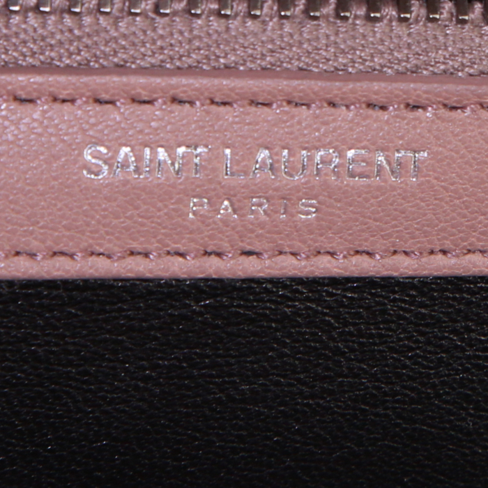 Sac bandoulière Saint Laurent College en cuir matelassé chevrons marron - Detail D4