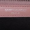 Bolso bandolera Saint Laurent College en cuero acolchado con motivos de espigas marrón - Detail D4 thumbnail
