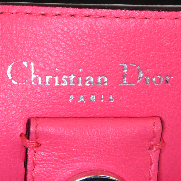 Borsa Dior Diorissimo modello medio in pelle martellata blu marino - Detail D4