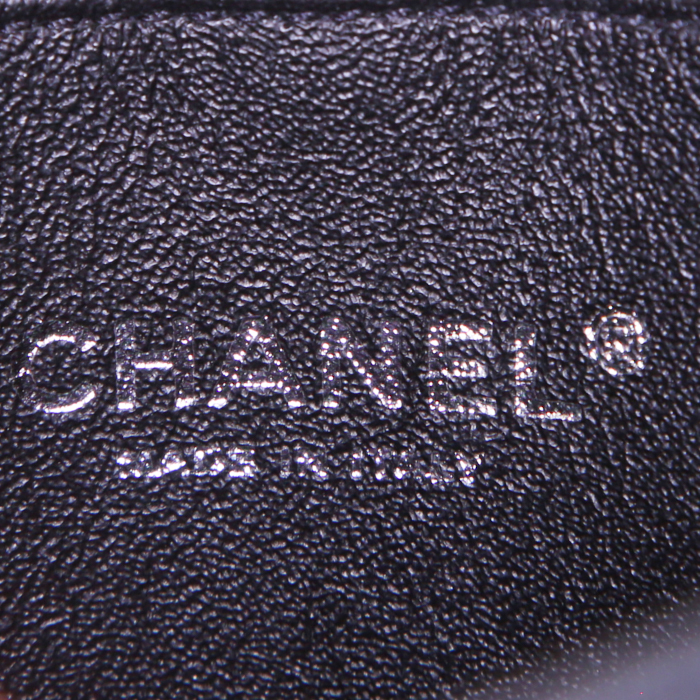 Sac à main Chanel Chic With Me en jersey et cuir noir - Detail D4
