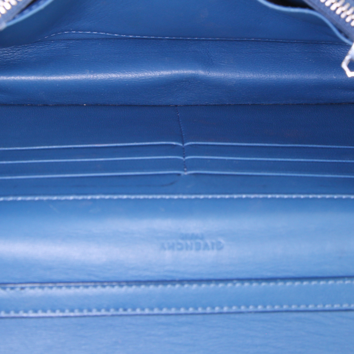 Givenchy Mini Pandora Wallet On Chain shoulder bag in blue leather - Detail D2