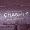 Bolso de mano Chanel 2.55 en cuero acolchado negro - Detail D4 thumbnail