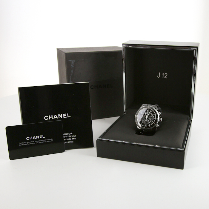 Chanel J12 Chronographe watch in black ceramic Ref:  HO940 Circa  2008 - Detail D2