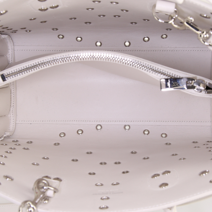 Saint Laurent Sac de jour Baby Bandana handbag in white leather - Detail D3