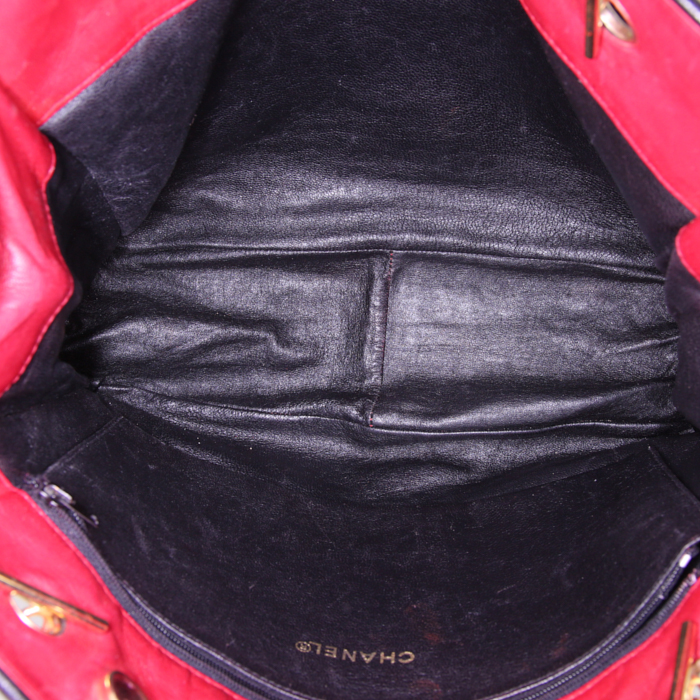 Sac à main en cuir matelassé rouge et jonc noir - Detail D2