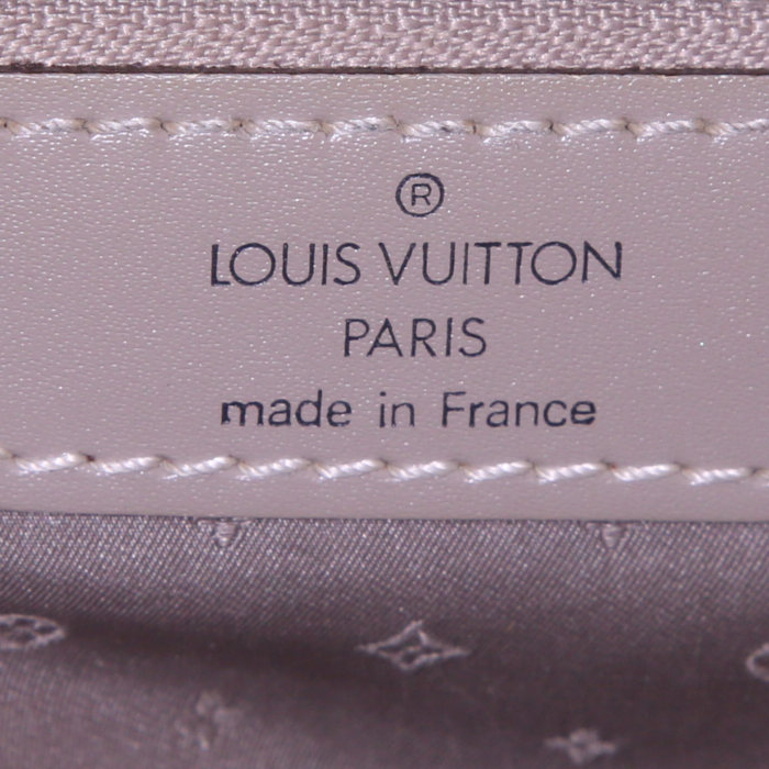 Borsa Louis Vuitton Lockit  in pelle suhali color talpa e pelle lucida color talpa - Detail D3