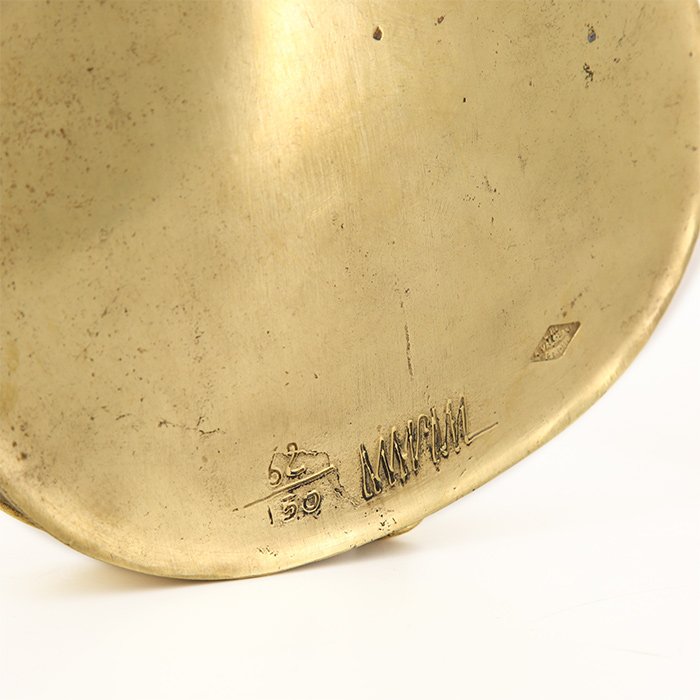 Arman, "Sliced violin", gilded bronze sculpture, signed and numbered, from 1972 - Detail D4