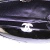 Chanel Editions Limitées clutch in black patent leather - Detail D2 thumbnail