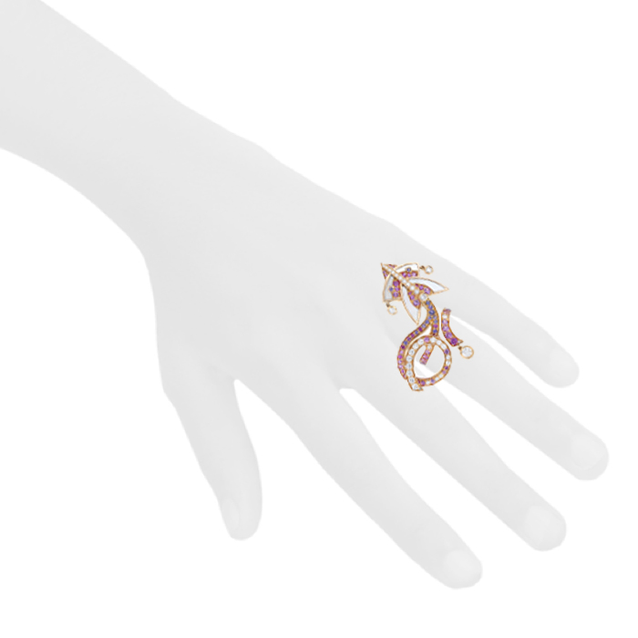 Bague Van Cleef & Arpels Cerfs-Volants en or rose, saphirs et en diamants - Detail D1