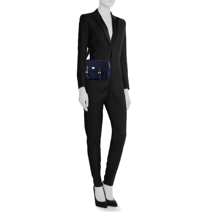 Prada Re-Nylon shoulder bag in blue canvas - Detail D1