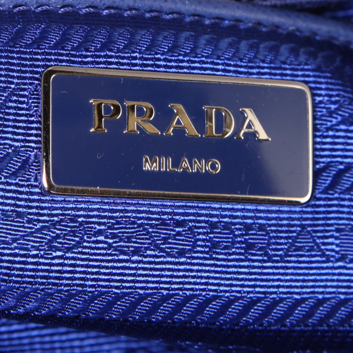 Prada Re-Nylon shoulder bag in blue canvas - Detail D3