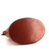 Louis Vuitton Cluny handbag in brown epi leather - Detail D4 thumbnail