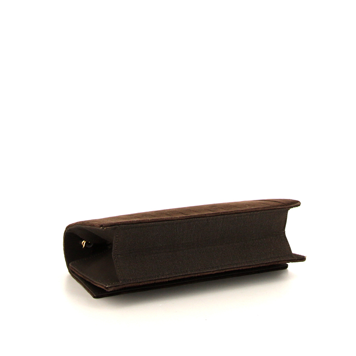 Bolso de mano Chanel Vintage en terciopelo acolchado marrón - Detail D4