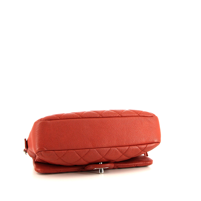 Borsa a tracolla Chanel  Timeless Classic in pelle martellata e trapuntata rossa - Detail D5
