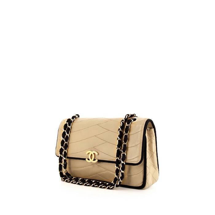 Chanel Vintage Handbag 379621