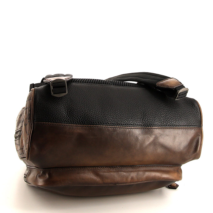 Sac à dos Berluti   en cuir dégradé marron et toile noire - Detail D4