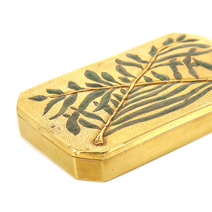 Line Vautrin, poudrier "Feuilles de laurier entrelacées", en bronze doré et émaillé, signé, des années 1950 - Detail D4