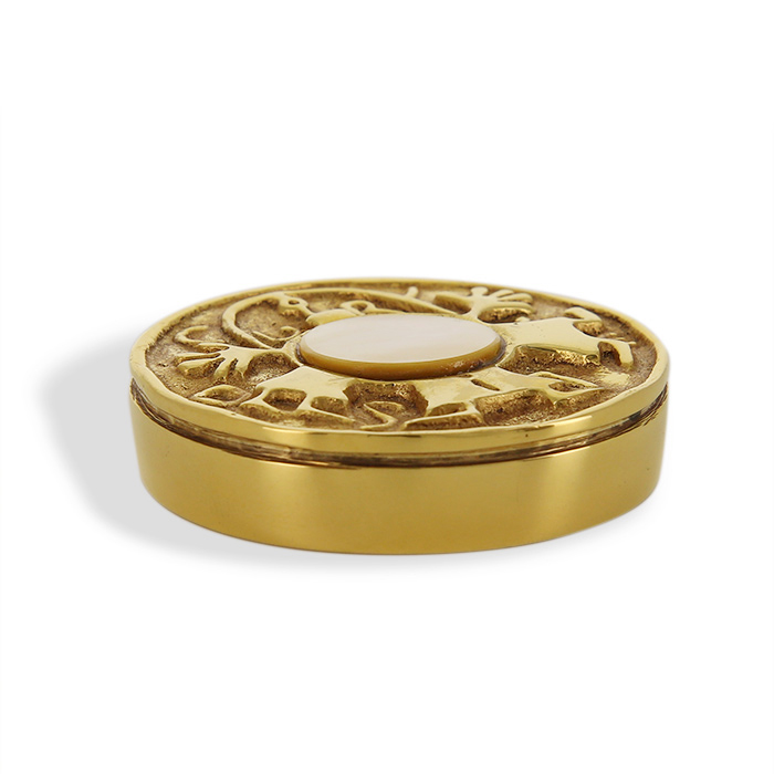 Line Vautrin, "La curiosité" paperweight, in gilt bronze and mother-of-pearl, signed, of 1946/48 - Detail D2