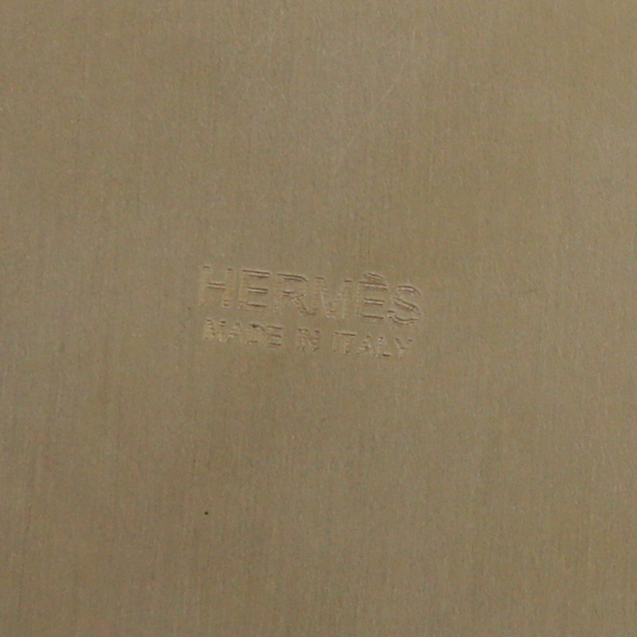 Hermès, vase de la série "Rallye 24", petit modèle, en métal argenté gravé à décor "chaîne d'ancre", signé, des années 2010 - Detail D2
