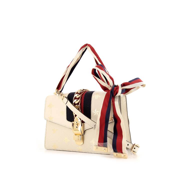 Gucci Sylvie shoulder bag in cream color grained leather - 00pp