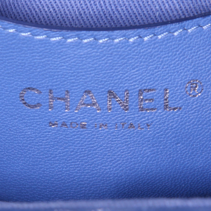 Borsa da spalla o a mano Chanel Mademoiselle in pelle trapuntata blu - Detail D3