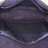 Bolso para llevar al hombro Dior J'Adior en cuero granulado negro - Detail D2 thumbnail