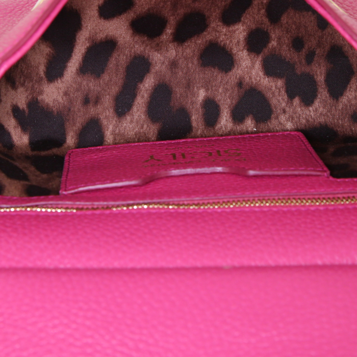 Dolce & Gabbana Sicily small model clutch-belt in fushia pink grained leather - Detail D3