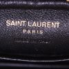 Bolso bandolera Saint Laurent Mini Lou en cuero dorado - Detail D3 thumbnail