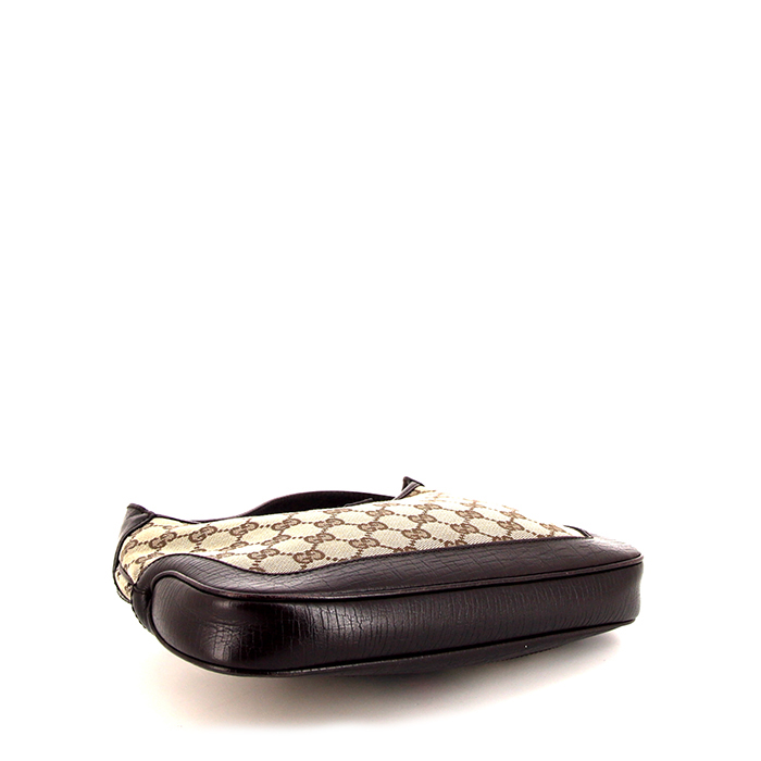 Bolso para llevar al hombro o en la mano Gucci Jackie en cuero marrón y lona Monogram beige - Detail D4