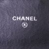 Billetera Chanel en cuero acolchado negro - Detail D3 thumbnail
