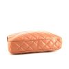 Bolso bandolera Chanel Timeless en cuero rosa - Detail D5 thumbnail