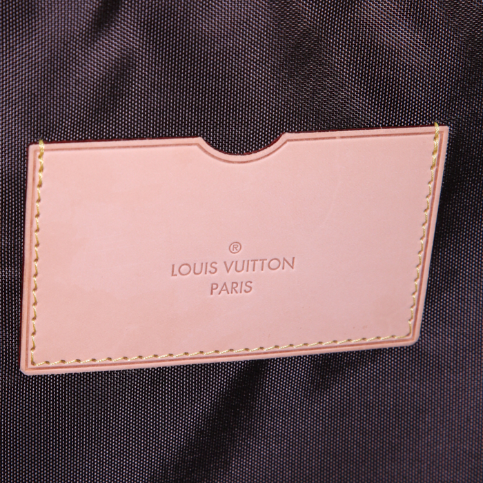 Maleta flexible Louis Vuitton Pegase en lona Monogram y cuero natural - Detail D3
