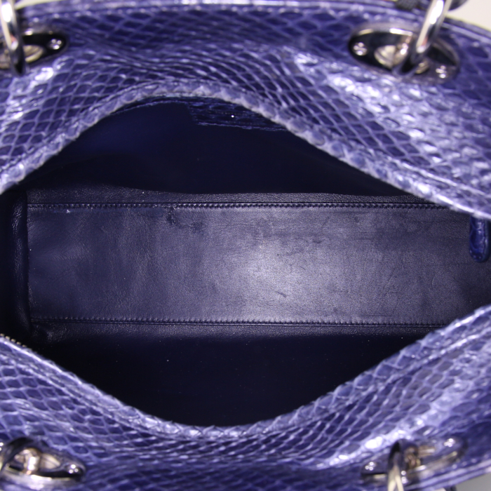 Bolso de mano Dior  Lady Dior modelo grande  en piel de pitón azul - Detail D3