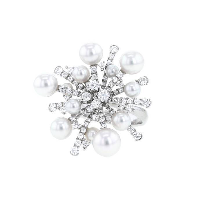 Mikimoto A World of Creativity ring in white gold,  pearls and diamonds - 00pp
