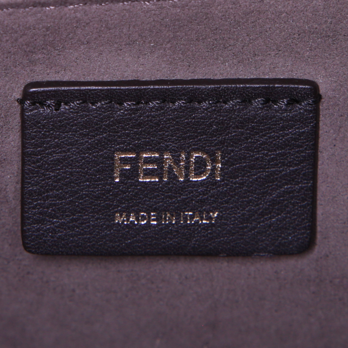 Fendi Kan I shoulder bag in pink leather - Detail D4