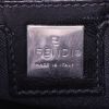 Bolso de mano Fendi Baguette modelo mediano en piel de potro leoparda y cuero negro - Detail D3 thumbnail