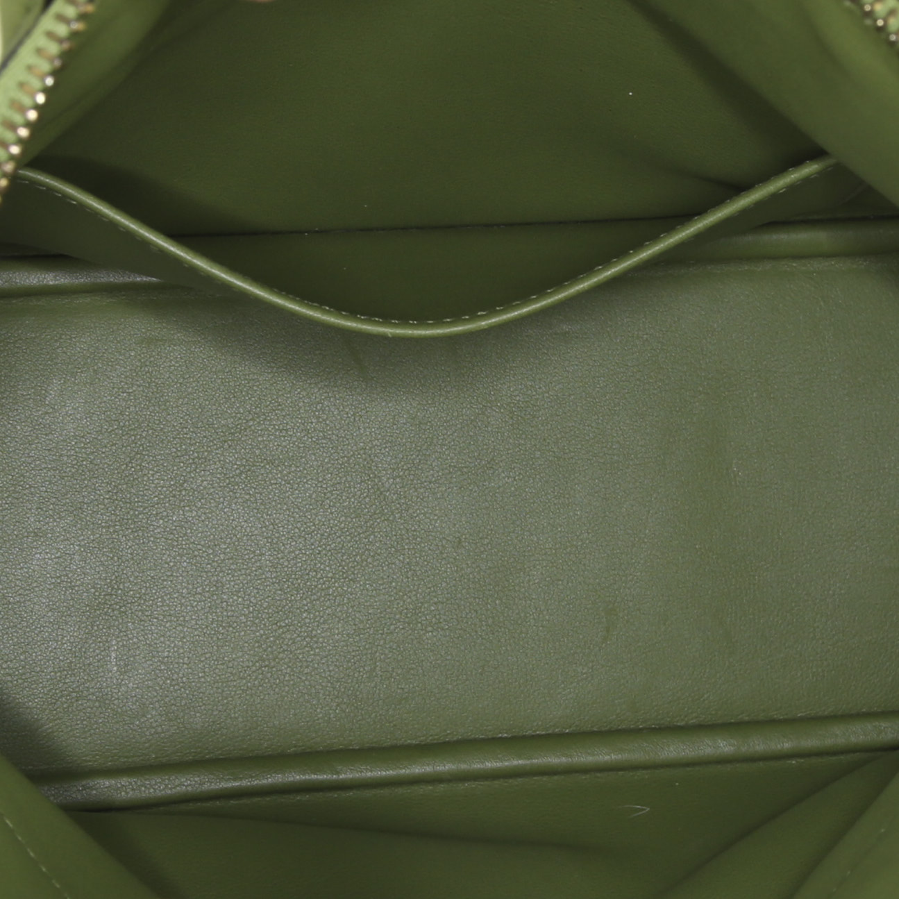 Sac à main Hermes Bolide 25 cm en cuir Swift vert - Detail D2